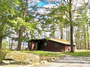 Building Photo - 195 Glenford Wittenberg Rd