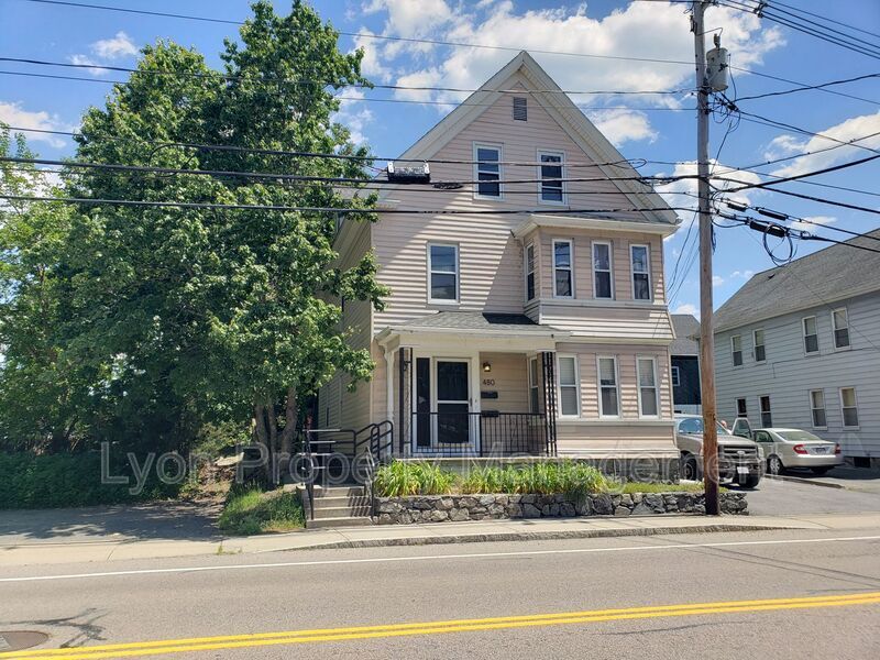 Primary Photo - 480 Somerset Ave