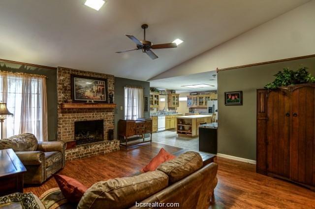 Building Photo - 3017 Adrienne Dr