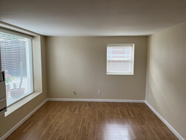 Foto del edificio - 419 Tyndall St