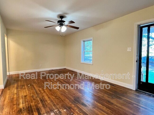 Building Photo - 1029 Fourqurean Ln