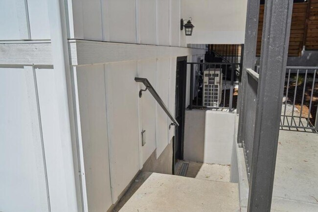 Foto del edificio - 2 bedroom in Seattle WA 98117
