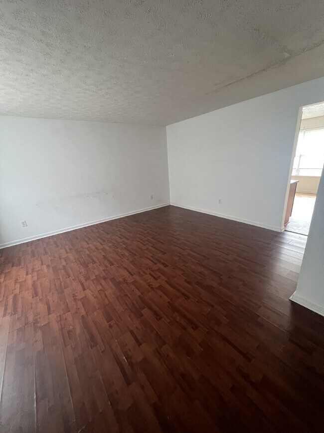 Foto del edificio - Spacious End Unit Townhome - 3 Bedrooms & ...