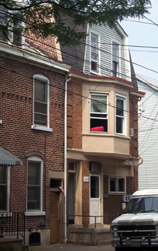 Main Building Photo - 234 N Jordan St