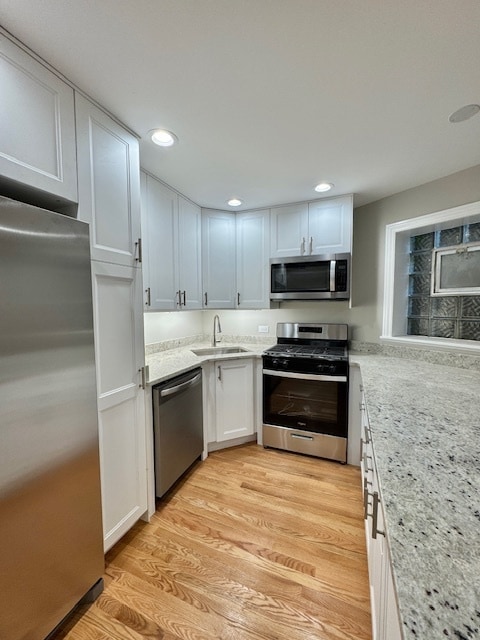 Foto principal - 3647 N Marshfield Ave
