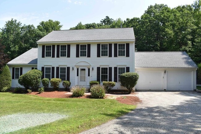 Building Photo - 51 Westview Rd