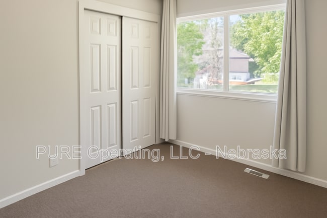 Building Photo - 1109 Jacqueline Cir
