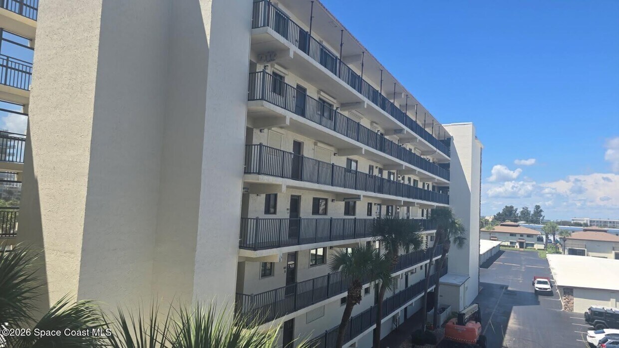 Foto del edificio - 3060 N Atlantic Ave