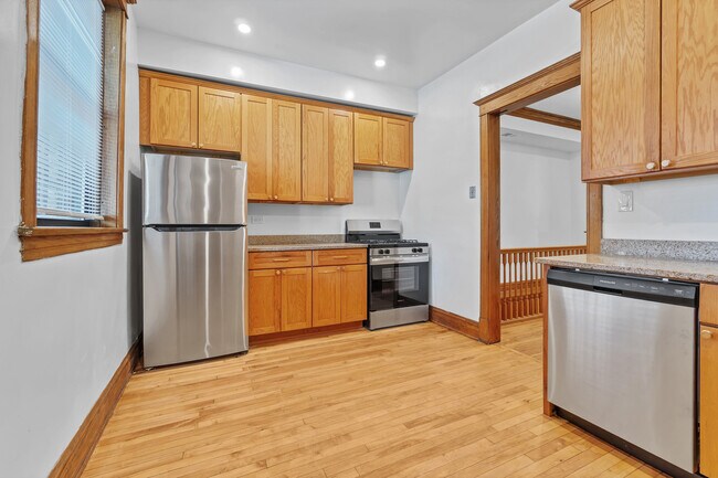 Foto del edificio - 3711 N Fremont St