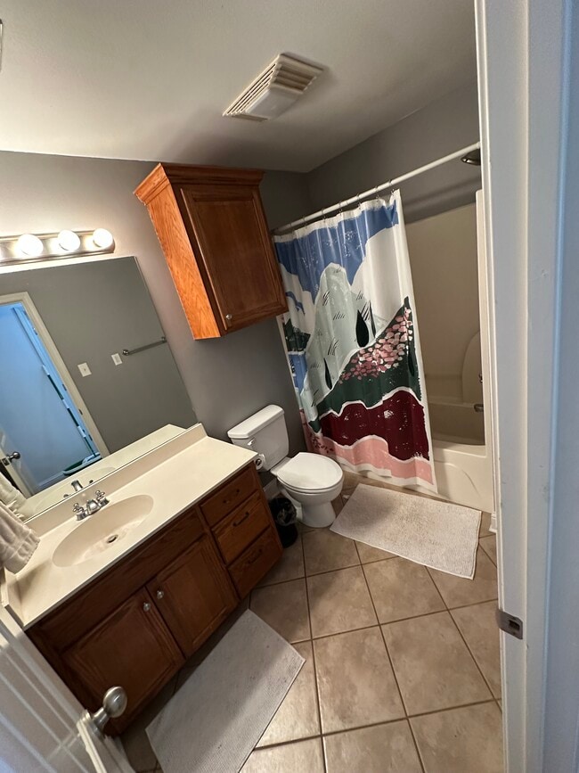 Building Photo - 48163 Sibley Rd