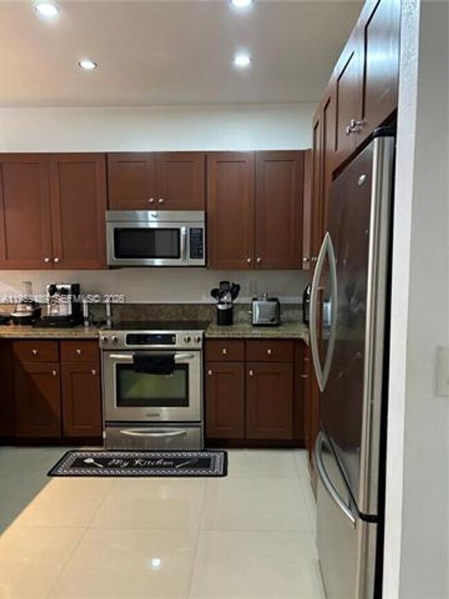 Foto del edificio - 10788 NW 74th St