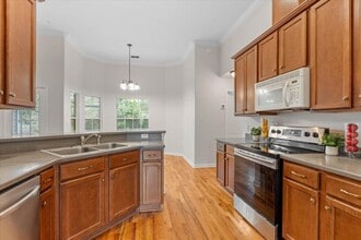 Building Photo - 1771 Cassatt Dr