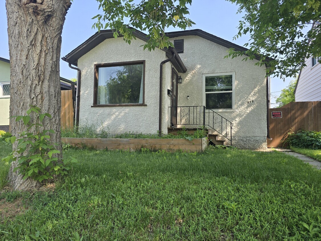 Photo principale - 579 St Catherine St