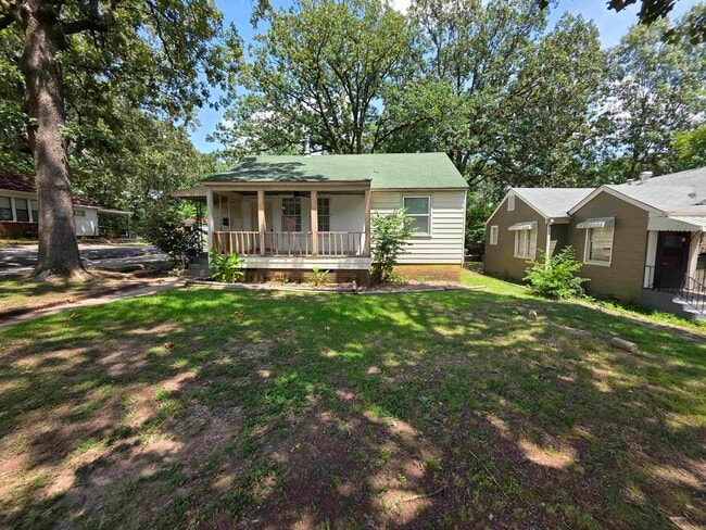 Foto del edificio - 2501 S Tyler St