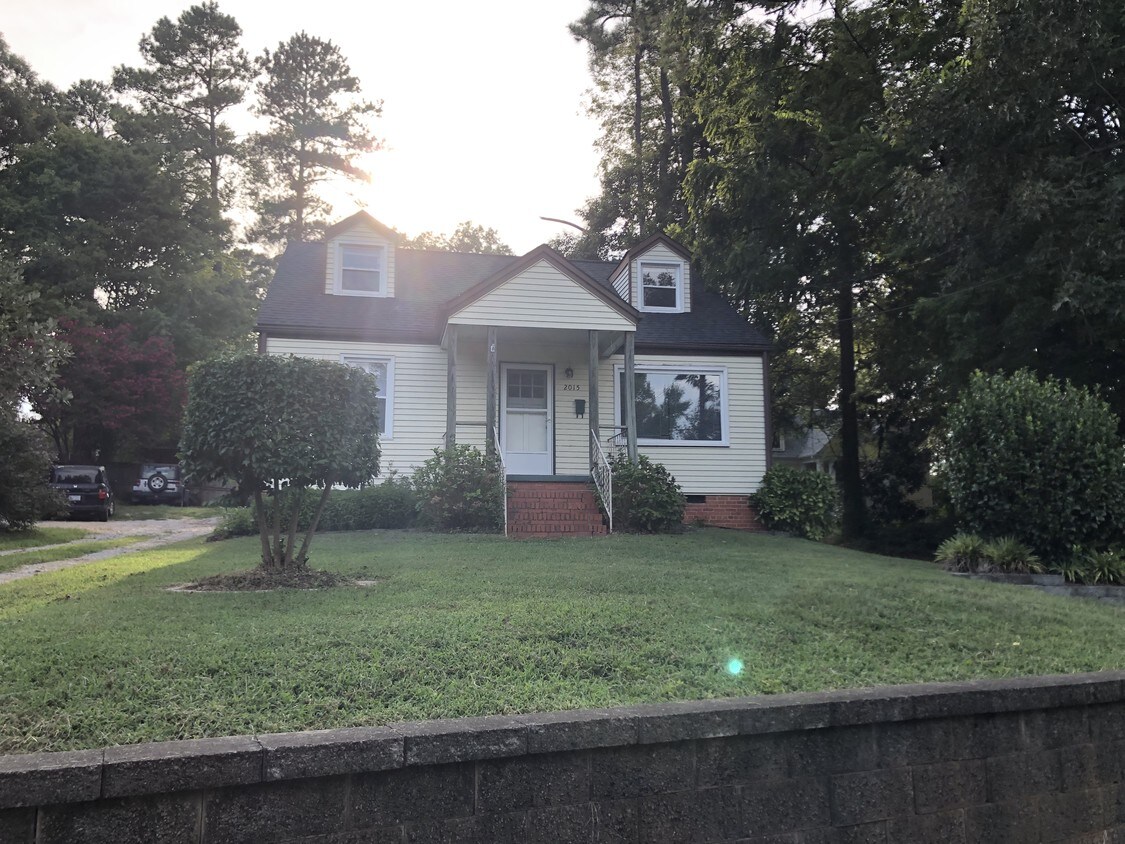 2015 Wake Forest Rd, Raleigh, NC 27608 House for Rent in Raleigh, NC