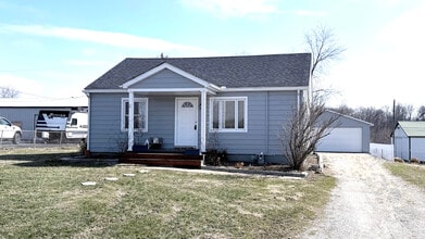 Building Photo - 2088 Skylark Ln