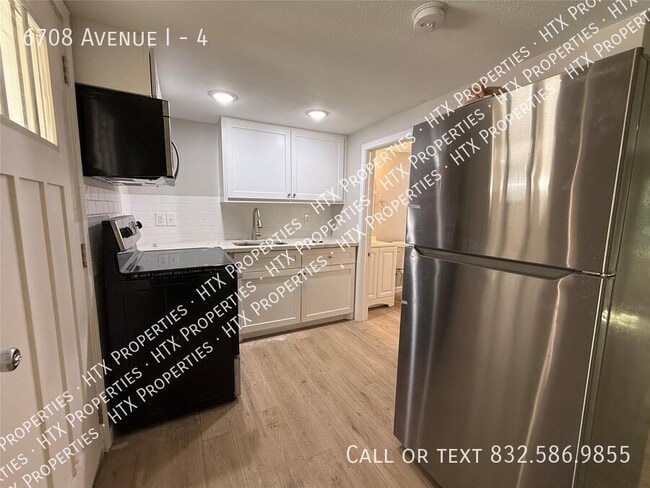 Building Photo - 6708 Avenue I