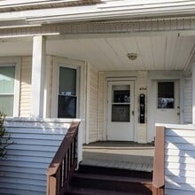 Building Photo - 454 W 2nd St