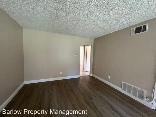 Building Photo - 2 br, 1 bath House - 9139 Village 9