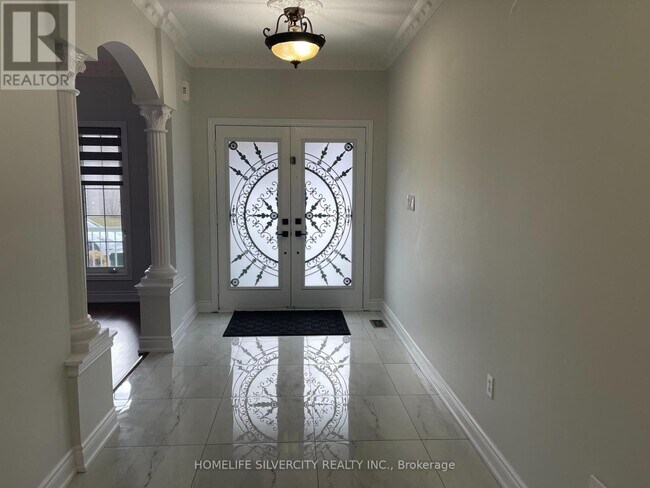 Photo du bâtiment - 4 Runnymede Crescent