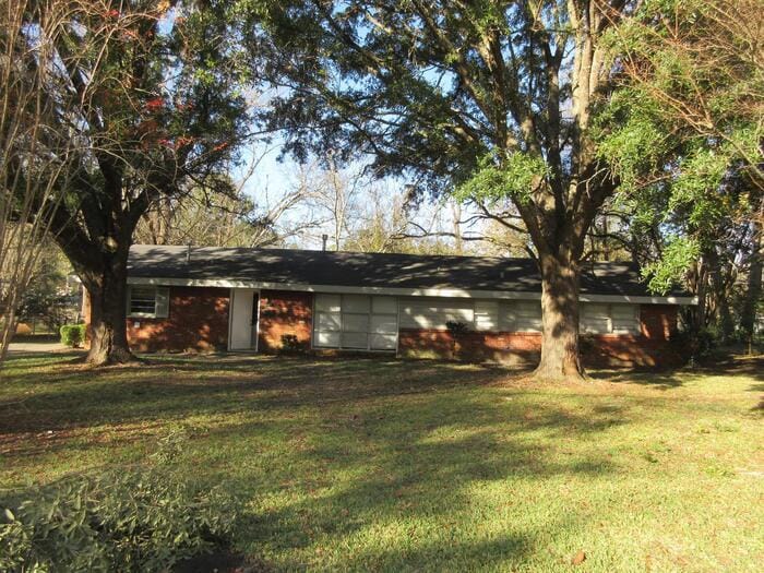 Primary Photo - 1427 Rosewood Dr