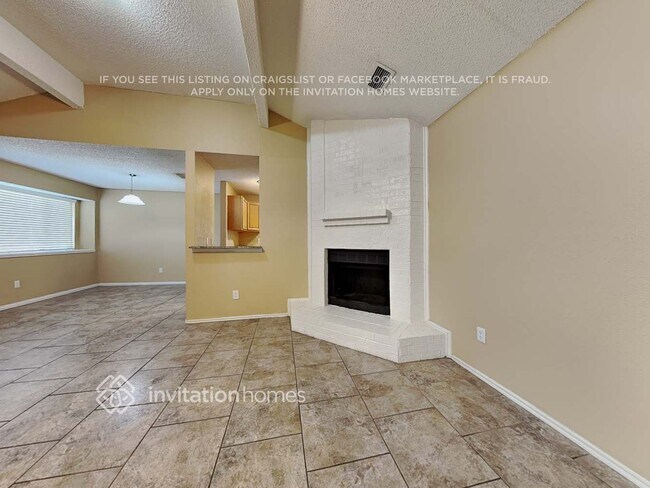 Foto del edificio - 2650 Fairmont Dr