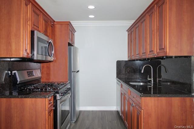 Foto del edificio - 1750 W Main St