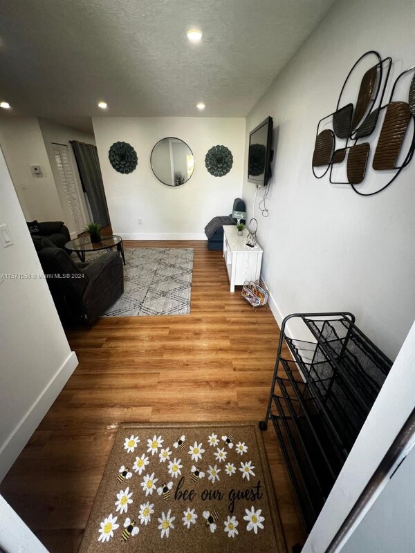 Foto del edificio - 140 SW 113th Ct