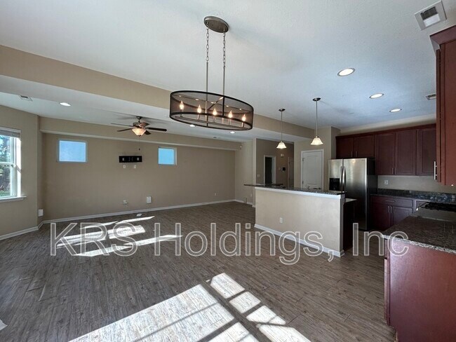 Foto del edificio - 1763 Jason Ave