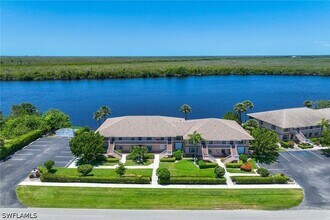 Building Photo - 1015 Mainsail Dr