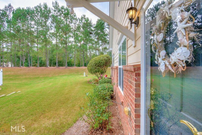 Foto del edificio - 2348 Suwanee Pointe Dr