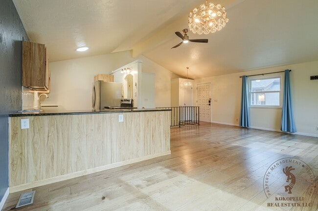 Photo - 1043 Lakeside Dr Apartment