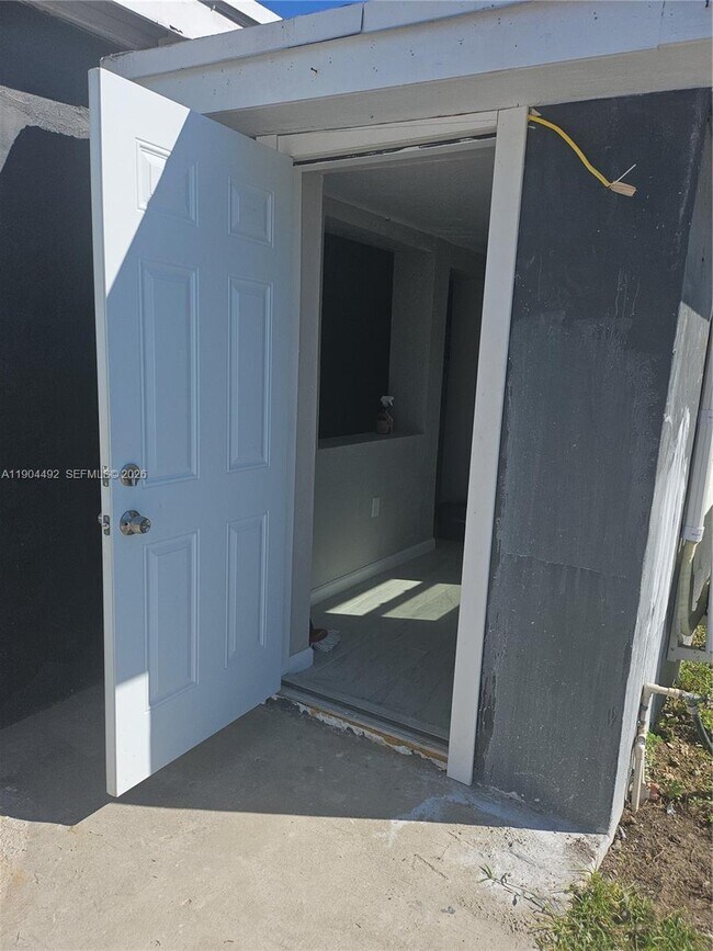 Foto del edificio - 528 NW 10th St