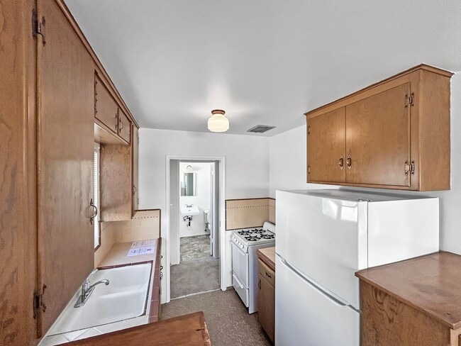 Foto del edificio - 1B 1BA Condo in University Heights w/ Rese...
