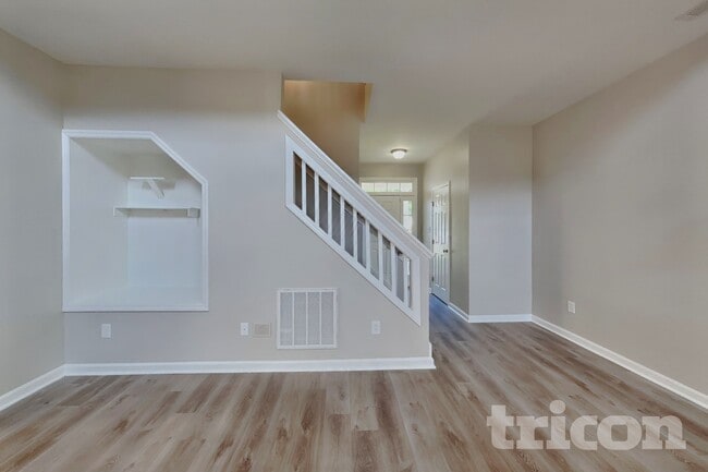Building Photo - 5224 Anchorage Way