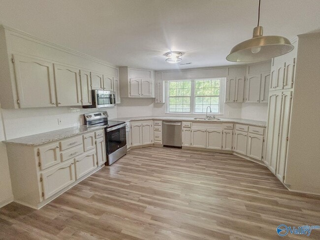 Foto del edificio - 4001 Neely Cir