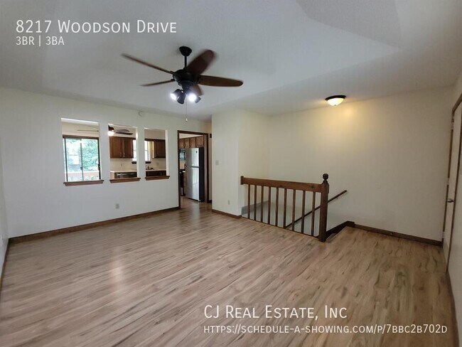 Foto del edificio - 8217 Woodson Dr