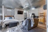 Foto principal - 404 N Washington St
