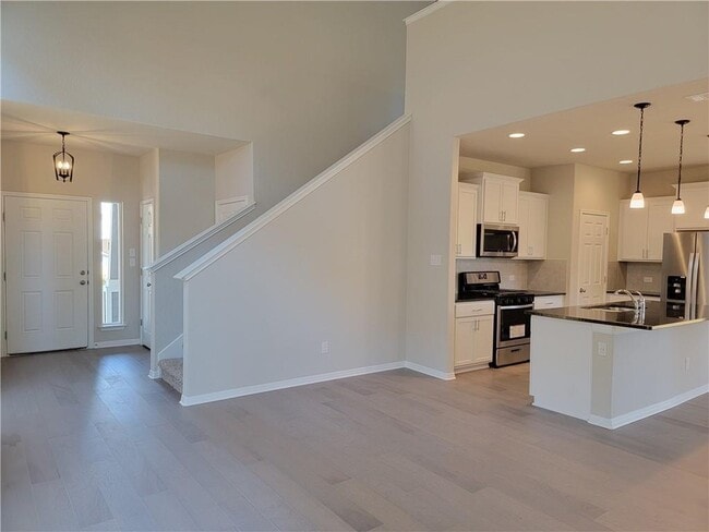 Building Photo - 12813 Gilliland Ln
