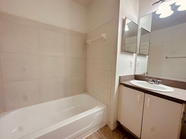 Building Photo - CF Opportunity Fund I LLC - Sand Lake Units