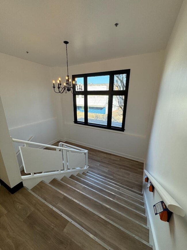 Foto del edificio - 1265 12th Ave