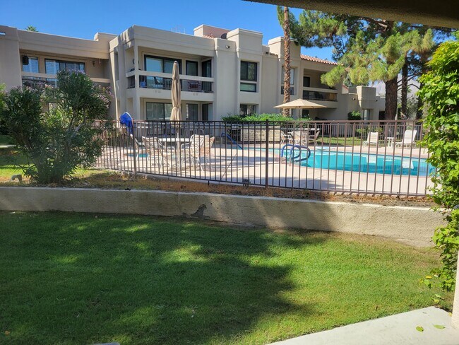 Building Photo - 35200 Cathedral Canyon Dr