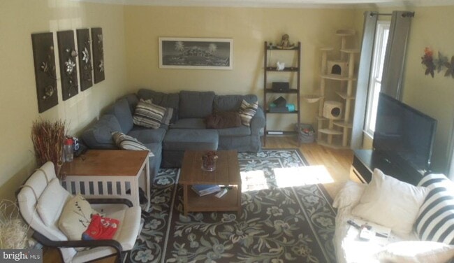 Building Photo - 1742 Dryden Way