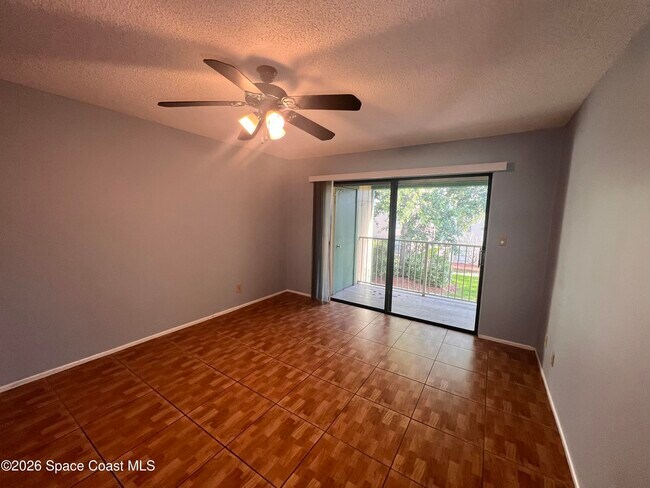 Foto del edificio - 1225 N Wickham Rd