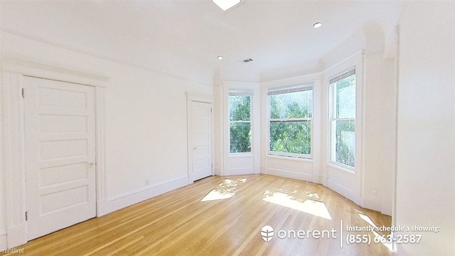 Building Photo - 3 br, 2 bath 4plex - 1149 Sanchez Street -