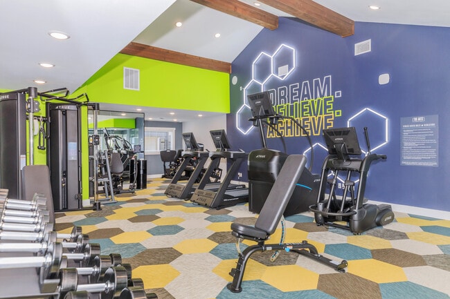 Building Photo - The Arts Apts At South Austin