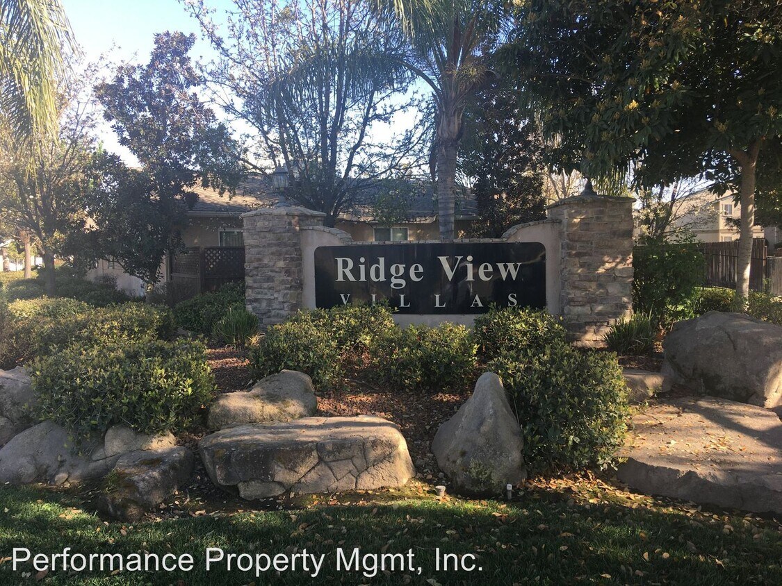 2 br, 2.5 bath House 3739 W. Bullard 219 House Rental in Fresno, CA