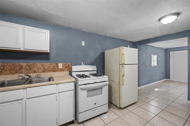 Foto del edificio - 2631 Oakcliff St