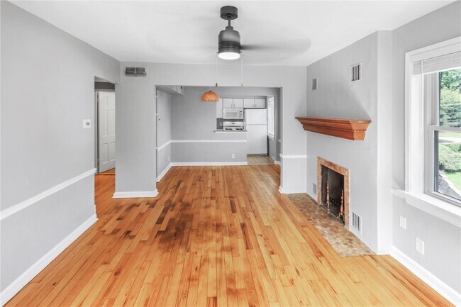 Foto del edificio - 1055 Terrace Dr