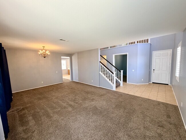 Building Photo - 31141 Old Trail Cir